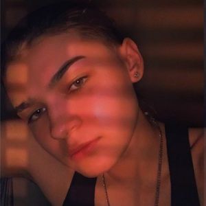 Meet your Posher, Alexsia